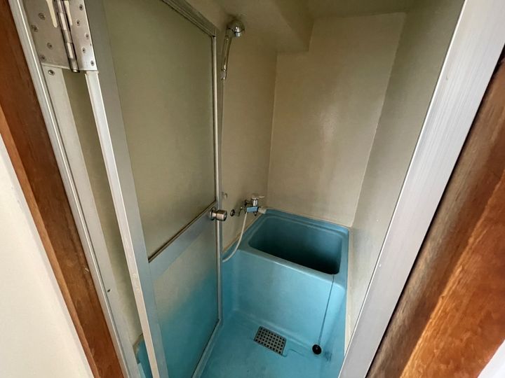 大阪府八尾市渋川町7丁目の賃貸マンションの風呂