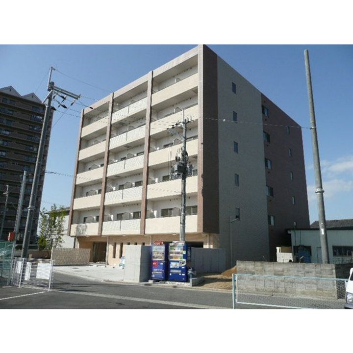 大阪府八尾市永畑町2丁目の賃貸マンションの外観