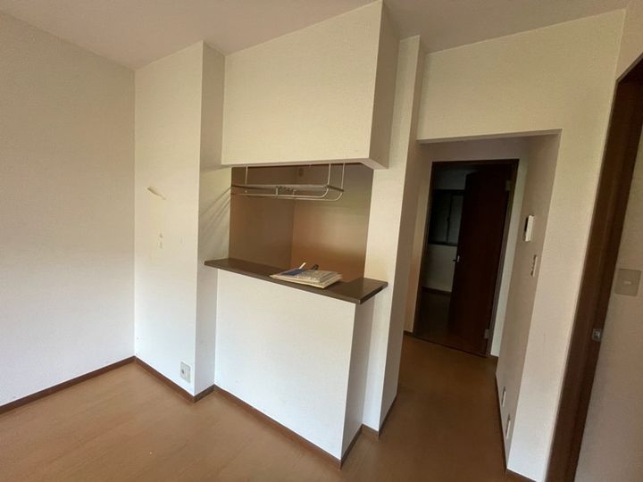 大阪府八尾市教興寺4丁目の賃貸アパートの内装