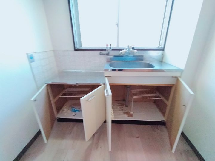 大阪府八尾市南太子堂3丁目の賃貸マンション4-Bの内装