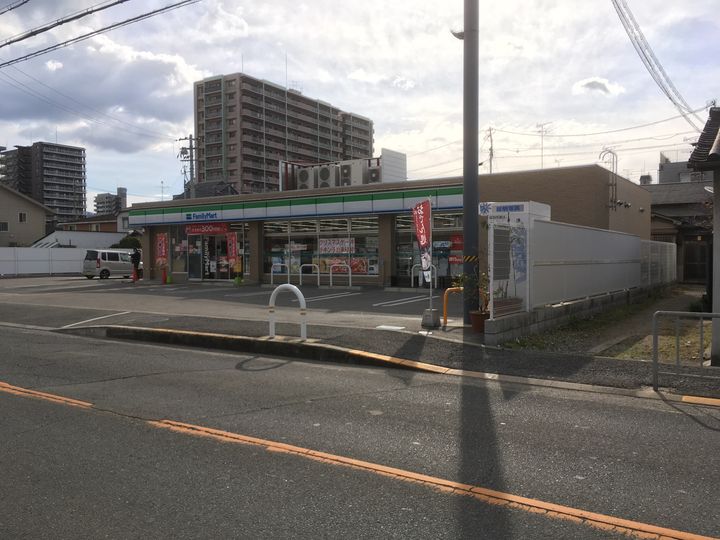大阪府八尾市萱振町3丁目の賃貸マンション302の周辺