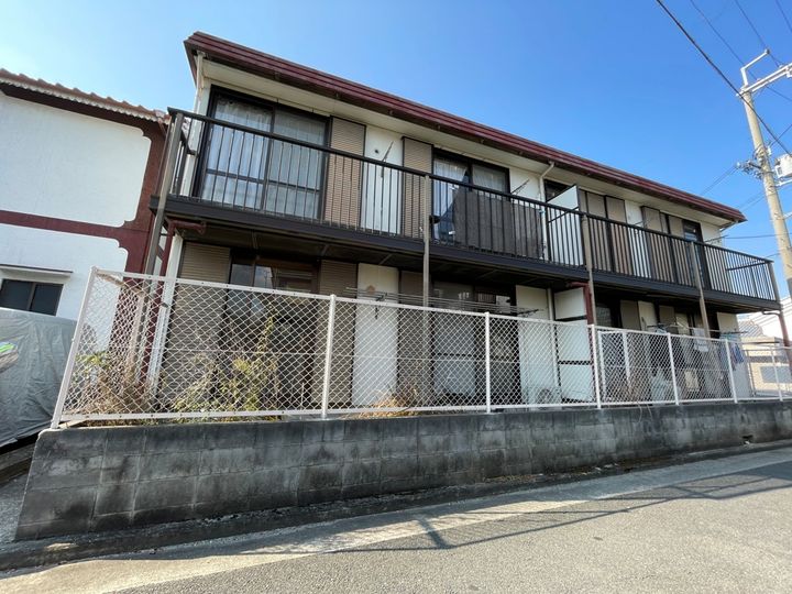 大阪府八尾市萱振町5丁目の賃貸アパート201の外観