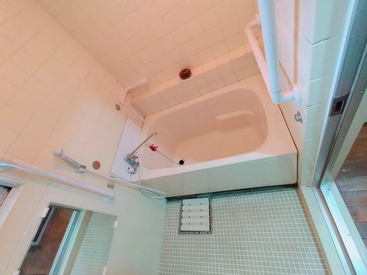 大阪府八尾市本町2丁目の賃貸マンション202の風呂
