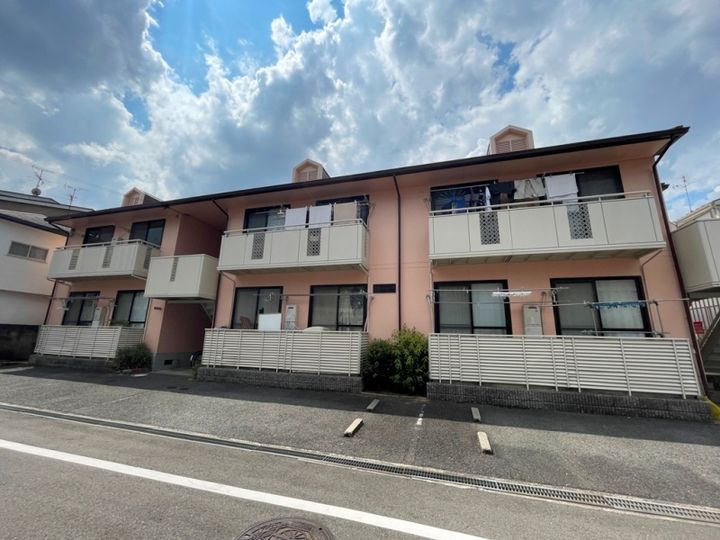 大阪府八尾市刑部4丁目の賃貸アパートの外観