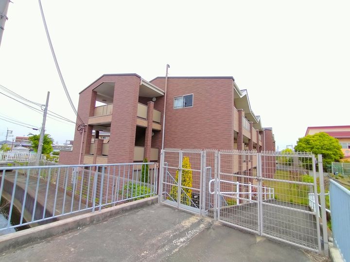 インヴィテ・ボヌールⅡ番館305の外観