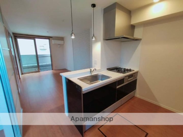 大阪府八尾市南小阪合町2丁目の賃貸アパートのキッチン