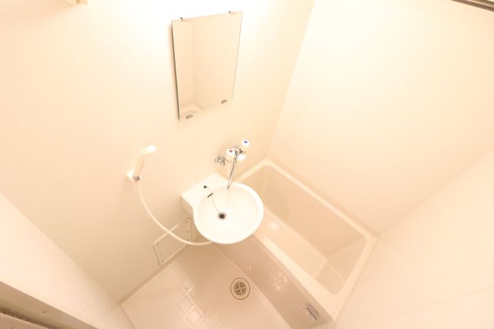 レオパレス八雲西の風呂