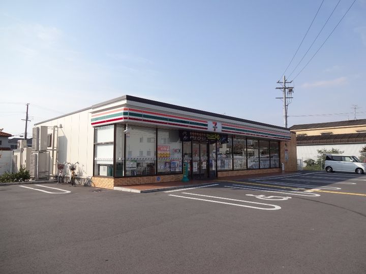 レオパレスサンシャイン陵南の周辺