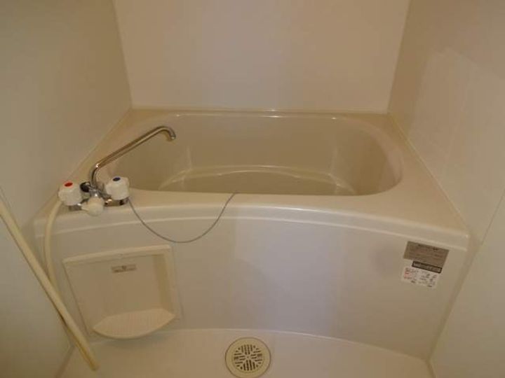 レオパレスウォームコーポ深阪201の風呂