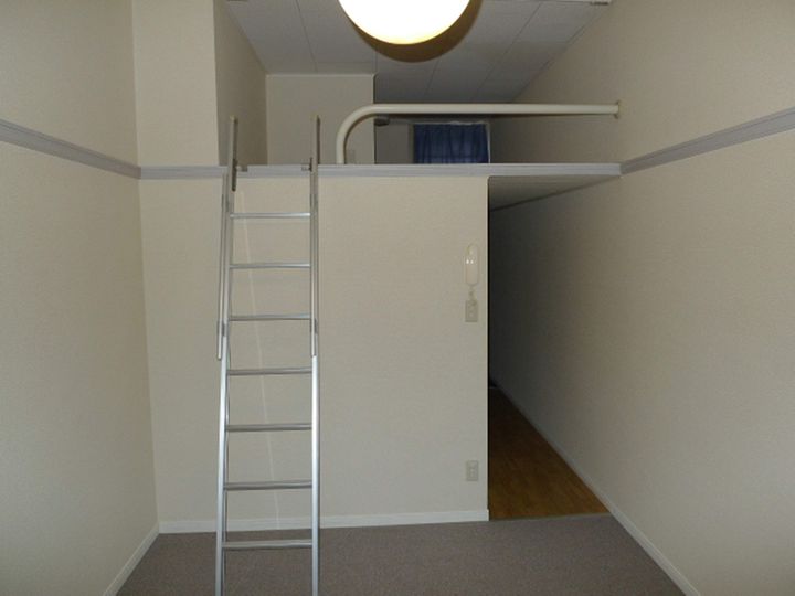 レオパレス友集日の内装