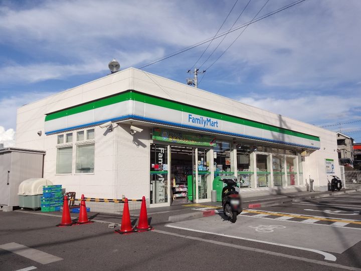 レオパレス友集日の周辺