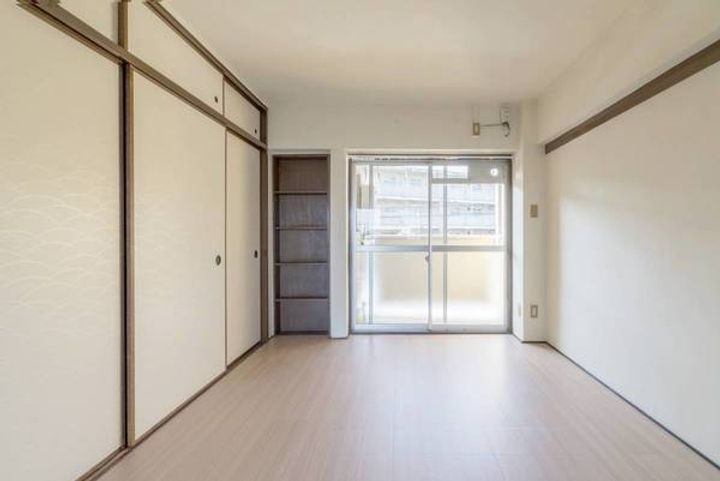 ビレッジハウス伏屋3号棟0503の居間