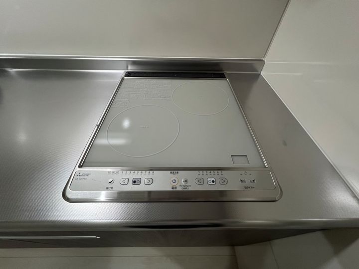大阪府八尾市荘内町1丁目の賃貸アパートの内装