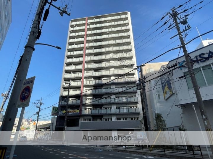 大阪府八尾市光町1丁目の賃貸マンションの外観