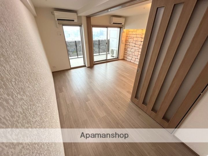 大阪府東大阪市高井田元町2丁目の賃貸マンションの内装