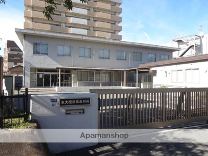 大阪府東大阪市高井田元町2丁目の賃貸マンションの周辺