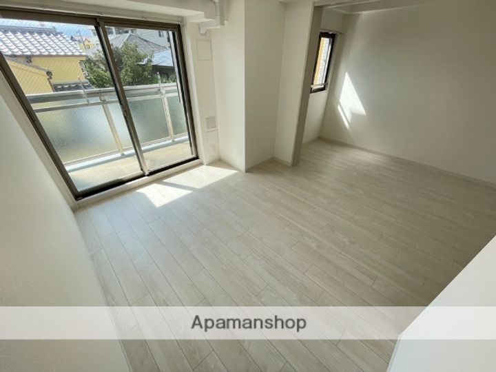 ソルテラス甲子園口クレアストの居間