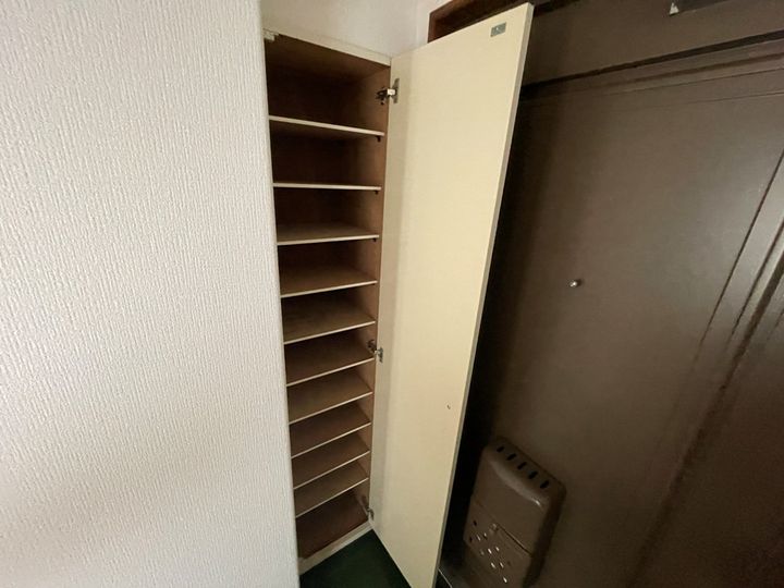 大阪府八尾市天王寺屋5丁目の賃貸アパートの内装
