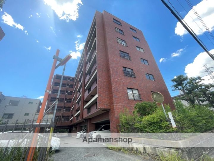 清川六番館の外観