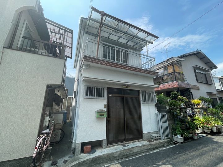 大阪府八尾市旭ケ丘2丁目(一戸建)の賃貸物件の外観
