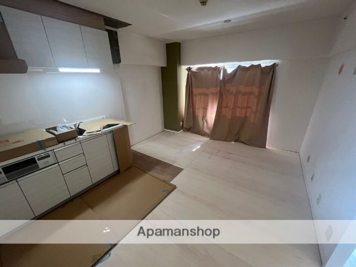 カトリエーム中島853の内装