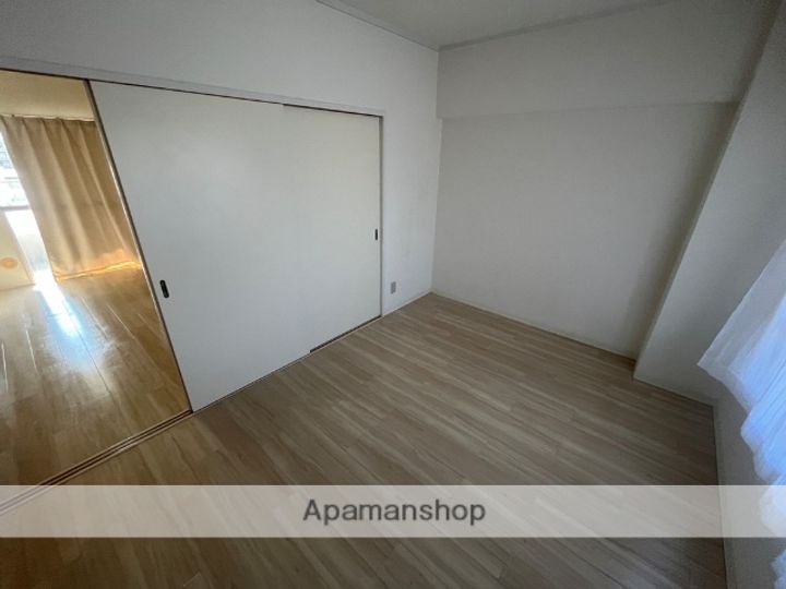 カトリエーム中島853の内装