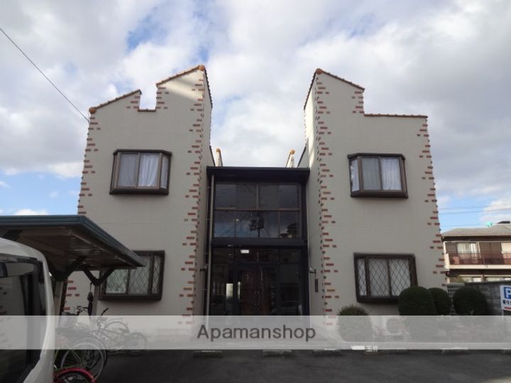 大阪府枚方市禁野本町1丁目の賃貸マンションの外観