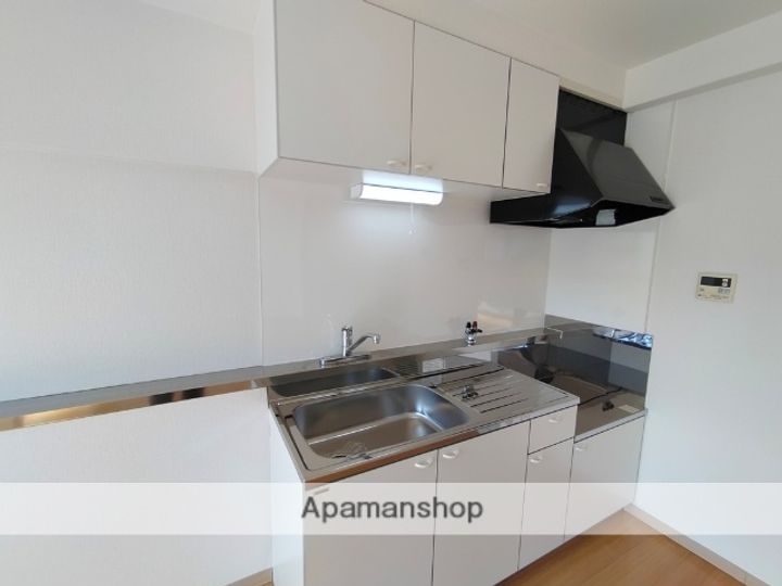 大阪府大阪市鶴見区放出東3丁目の賃貸マンションのキッチン