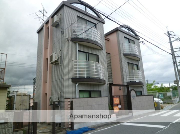 サンパレス21甲陽園の外観