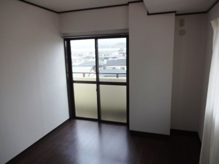 ルーエ芦屋408の内装