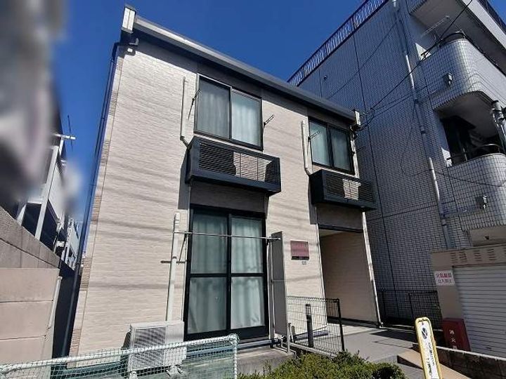 レオパレスメゾン モンポルトの外観