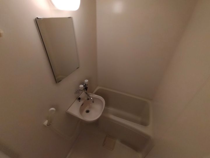 レオパレスメゾン・ド・エトワールの風呂