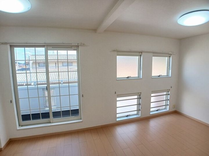 プリオールⅠの居間