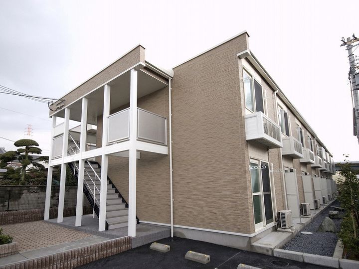 レオパレスプリフェールの外観