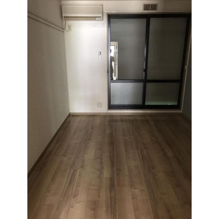 MEKSTー1105号室の居間