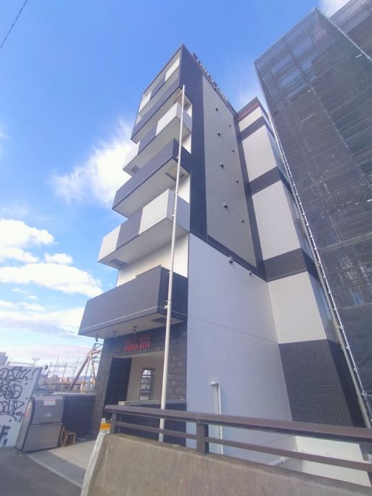 ONLYONE梅田北の外観