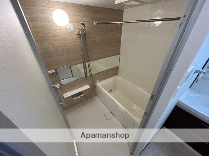 大阪府大阪市北区同心2丁目の賃貸マンションの風呂