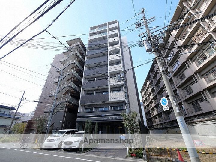 大阪府大阪市淀川区塚本2丁目の賃貸マンションの外観