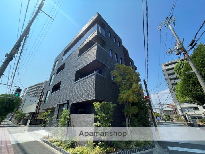 シャーメゾンアミスタの外観
