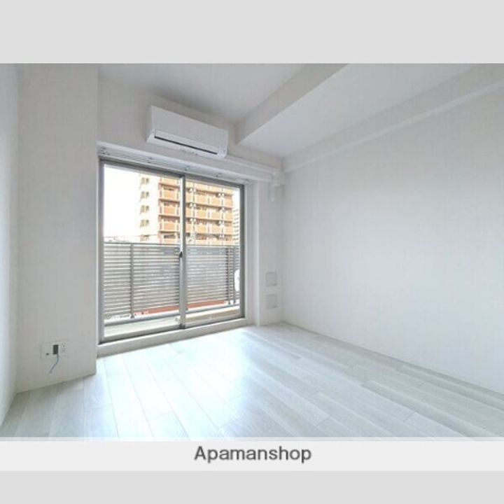 大阪府大阪市東淀川区東中島2丁目(マンション)の賃貸物件の居間