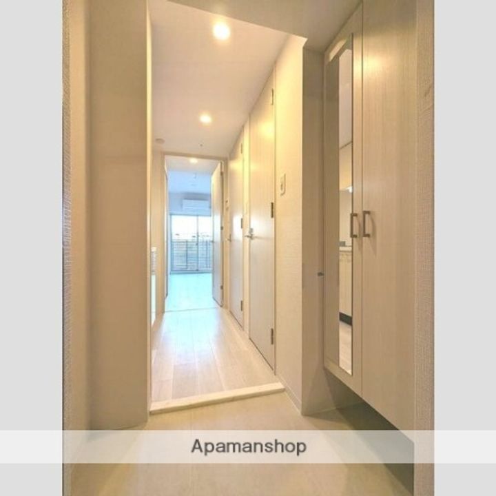 大阪府大阪市東淀川区東中島2丁目(マンション)の賃貸物件の玄関