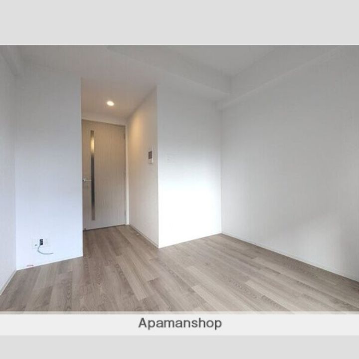 大阪府大阪市東淀川区東中島2丁目(マンション)の賃貸物件の居間