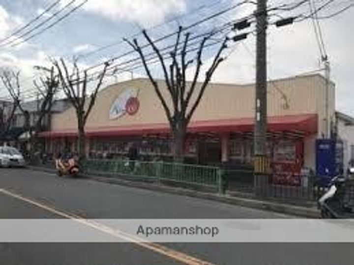 グランディールの周辺