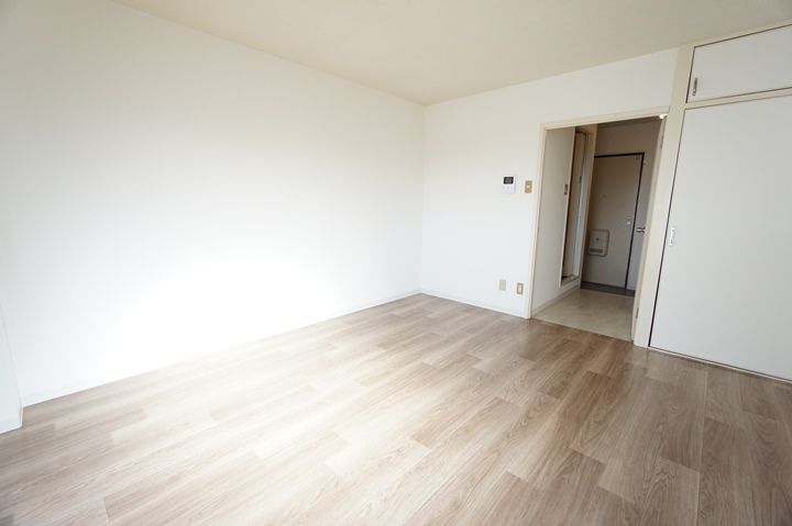 エステートハイノの内装