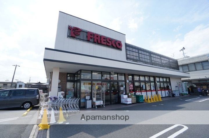 クラシックキューブの周辺