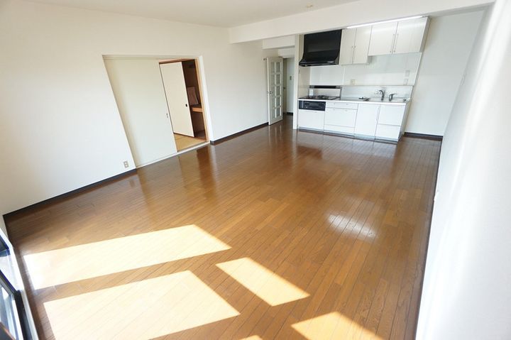 南春日丘プライムタウンの内装