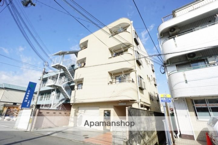 ガーデンパレス茨木の外観