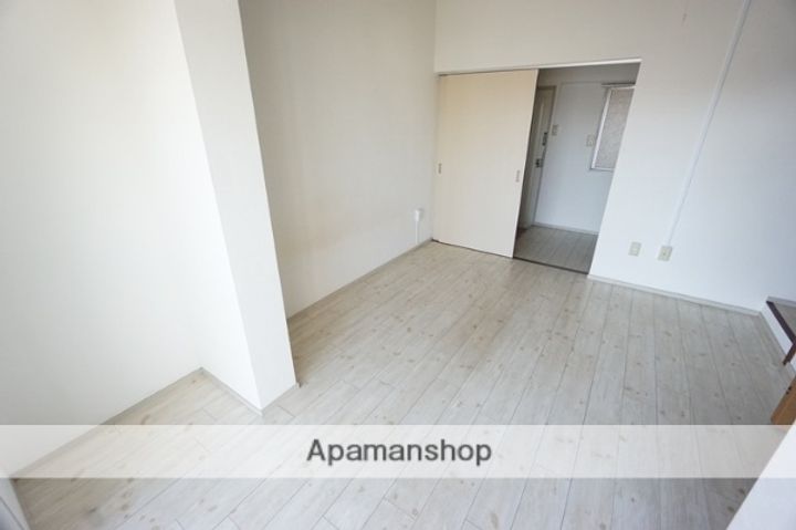 アンフィニィ・橋の内Ⅳの居間