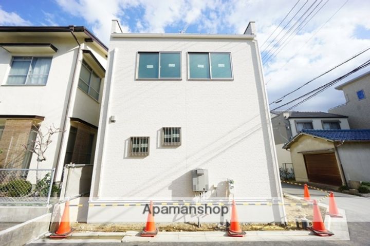 大阪府茨木市五十鈴町(一戸建)の賃貸物件の外観
