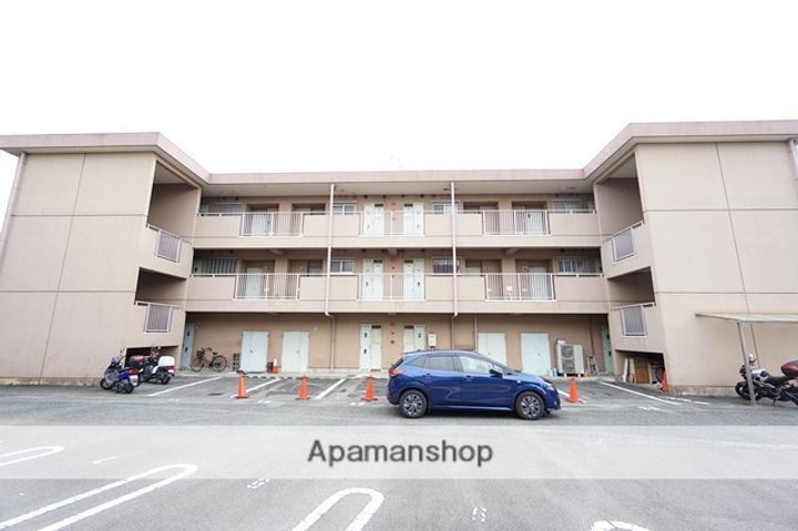 寺川マンションの外観